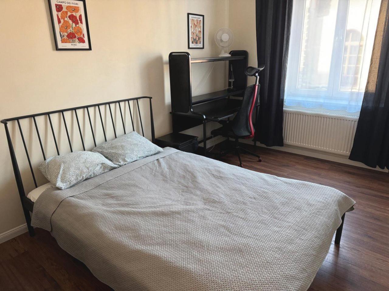 2-Room Apartment In The City Center Познань Экстерьер фото